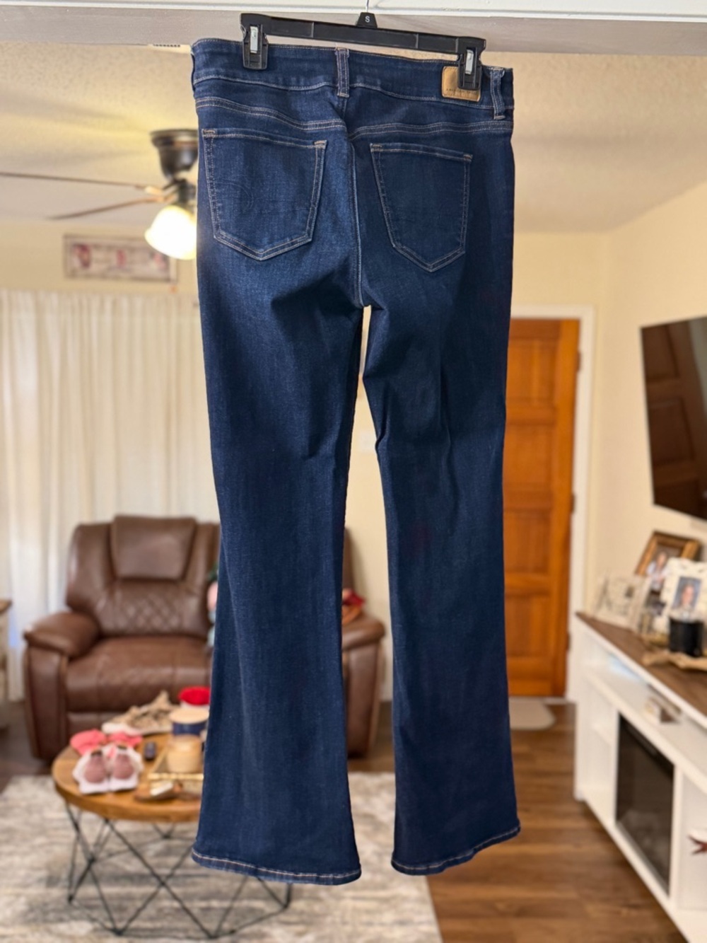 American Eagle Outfitters Dark Blue Flare Jeans - Picture 2 of 8